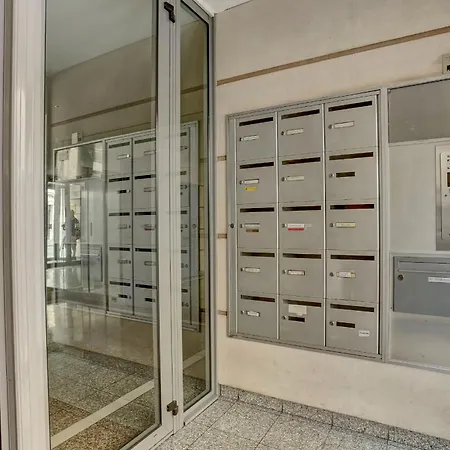 Apartment Le Charlemagne- *